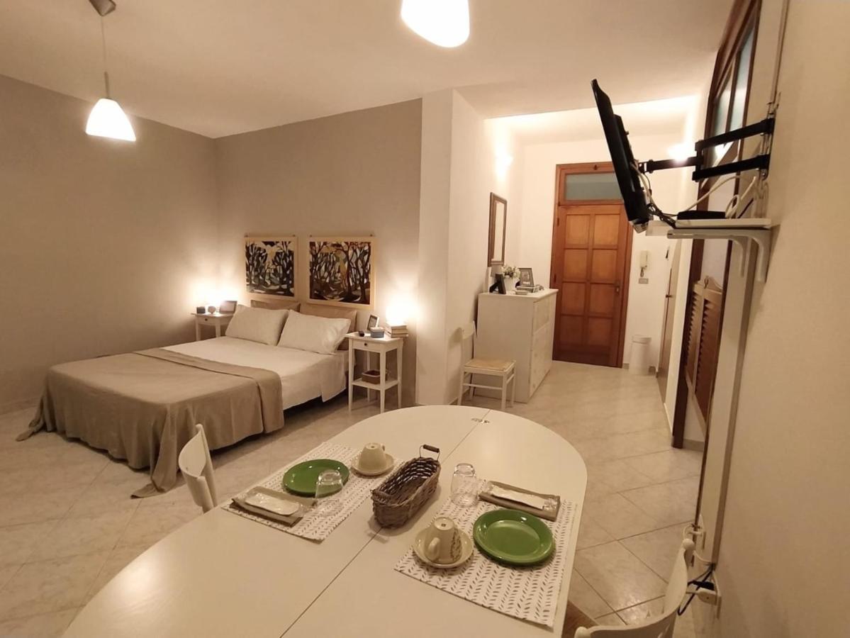 A Due Passi Dal Mare Hotel Moneglia Bagian luar foto